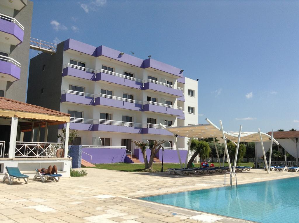 Valana Hotel Apartments Limassol Exterior foto